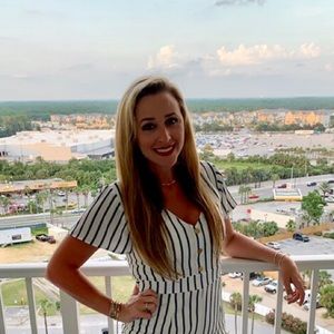 Meet your Posher, Tiffany